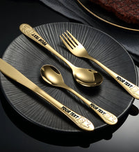 Set de couverts personnalisés 4 pièces en acier inoxydable 304 – Gravure du prénom avec adorable motif ours – Comprend couteau, fourchette, cuillère et petite cuillère - Avenue des Soldes